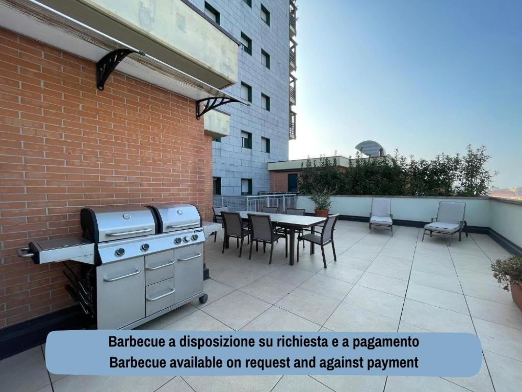 4 Star Family & Friends Apt - Self Check-In Bologna Exteriör bild